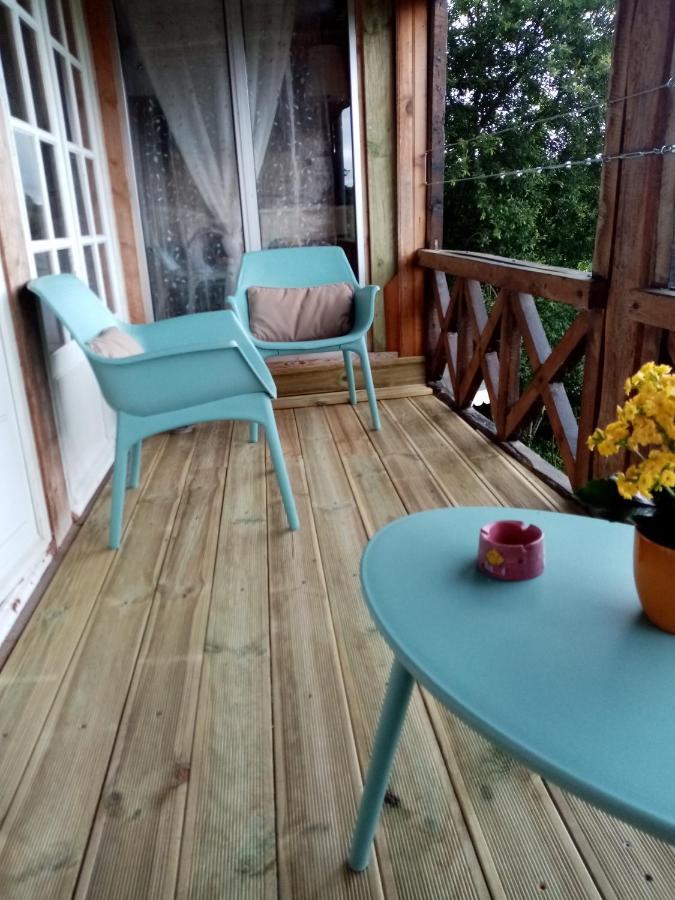 Chambre D'Hotes Acces Separe Et Possibilite Table D'Hotes Sur Reservation Apartment Ver  Exterior photo